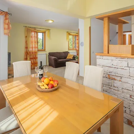 Awesome Home In Golubovo With House Sea View Gajana