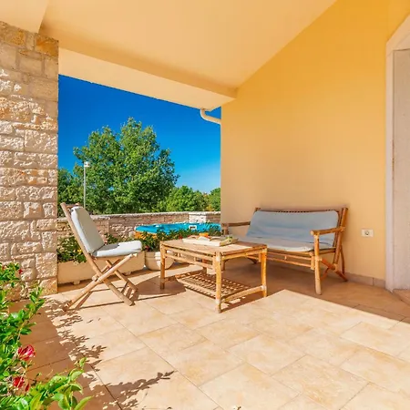 Awesome Home In Golubovo With House Sea View Ferienhaus Gajana
